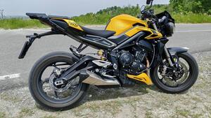 Triumph Street Triple 765 RS (2023 - 25) 