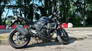 Kawasaki Z 750 R (2011 - 14) 