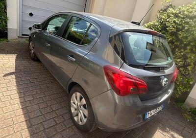 Opel Corsa 1.2 5 porte Advance usata