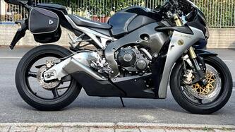 Honda CBR 1000 RR Fireblade (2008 - 11) usata
