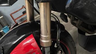 Kawasaki Z 750 R ABS (2011 - 12)