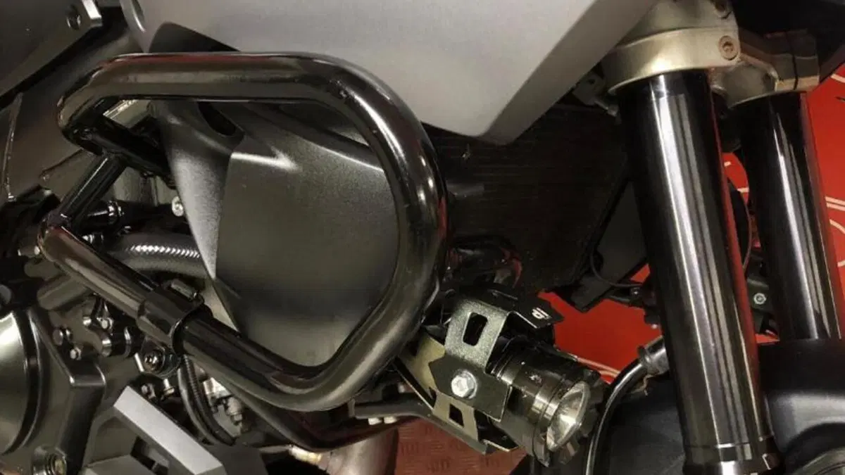 Suzuki V-Strom 1000 (2017 - 20)  (7)