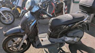 Aprilia Scarabeo 125 (2007 - 12) usata