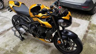 Triumph Street Triple 765 RS (2023 - 25) usata