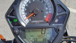 Suzuki SV 650 (2003 - 06) 