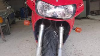 Honda CBR 900 RR (1998 - 99) usata