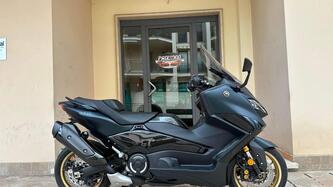 Yamaha T-Max 560 Tech Max (2022 - 24) usata