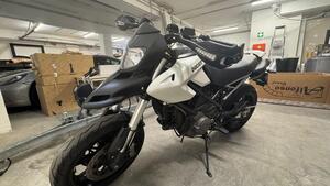 Ducati Hypermotard 796 (2012) 