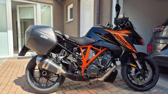 KTM 1290 Super Duke GT (2021) usata