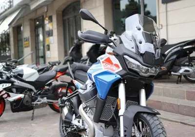 Moto Guzzi Stelvio Duecento Tributo (2025 - 26) - Annuncio 9724347