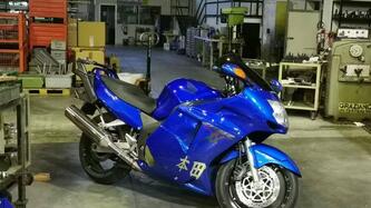 Honda CBR 1100 XX Superblackbird (1999 - 00) usata