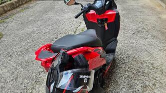Aprilia SXR 50 (2021 - 25) usata
