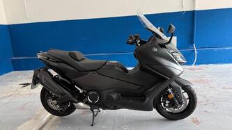Yamaha T-Max 560 (2022 - 24) usata