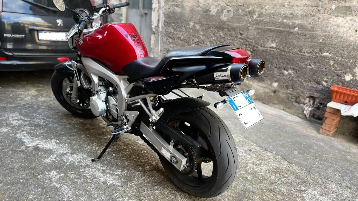 Yamaha FZ6 (2004 - 07)  (2)