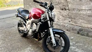 Yamaha FZ6 (2004 - 07)  (3)