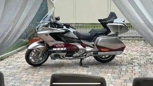 Honda GL 1800 Gold Wing Tour (2021 - 23)  (9)
