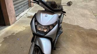 Piaggio Beverly 400 i.e. (2006 - 10) usata