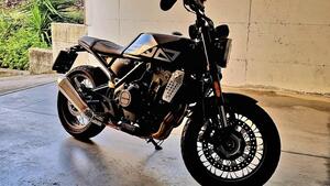 Brixton Motorcycles Crossfire 500 X (2021 - 25) 