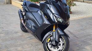 Yamaha T-Max 560 Tech Max (2021) 