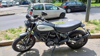 Ducati Scrambler 800 Icon Dark (2020) usata