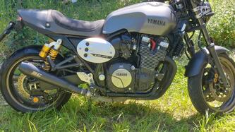 Yamaha XJR 1300 (2015 - 17)