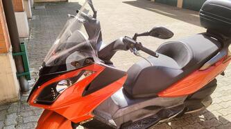 Kymco Downtown 300i (2009 - 17) usata
