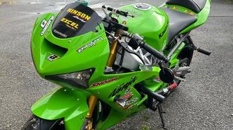 Kawasaki Ninja 636 ZX-6R (2003 - 04) usata