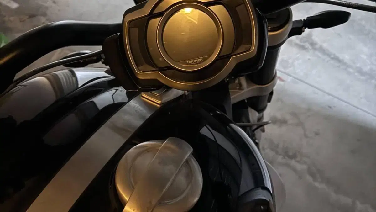 Triumph Rocket 3 GT (2021 - 24) 