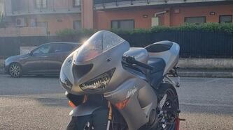 Kawasaki Ninja 636 ZX-6R (2005 - 06) usata
