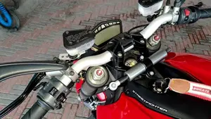 Ducati Streetfighter (2009 - 12)  (8)