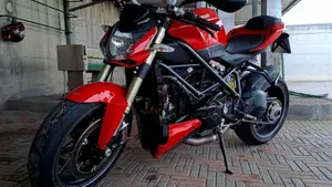 Ducati Streetfighter (2009 - 12)  (13)