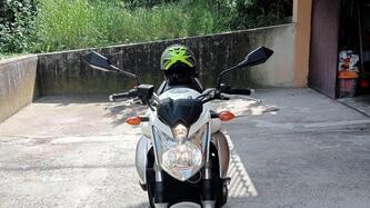 Yamaha XJ6 (2008 - 15) usata