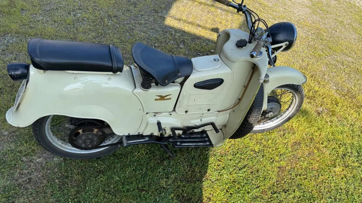 Moto Guzzi   (13)