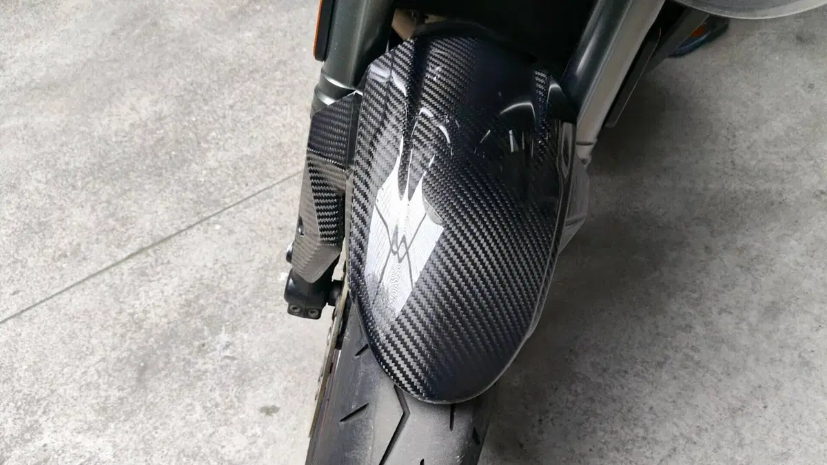 Triumph Street Triple RS (2017 - 19)  (4)
