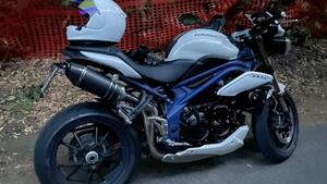 Triumph Speed Triple 1050 ABS (2011 - 15) 