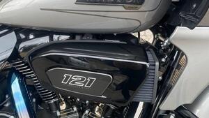 Harley-Davidson CVO Road Glide (2023) 
