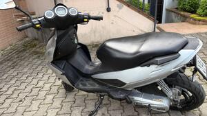 Malaguti F12 Phantom 50 R Air Cooled (2008 -10) 