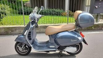 Vespa GTS 300 Hpe (2019) usata