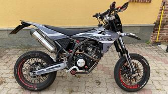 Fantic Motor Motard 125 Performance 4t (2020) usata