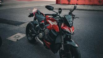 Ducati Streetfighter V4 (2023 - 24) usata