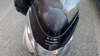 Suzuki Burgman AN 400 (2001 - 02) usata