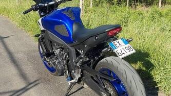 Yamaha MT-09 (2021 - 23) usata