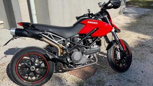Ducati Hypermotard 796 (2012) 
