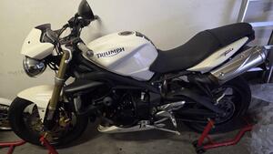 Triumph Street Triple (2007 - 12) 