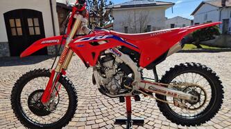 Honda CRF 250 R (2022) usata