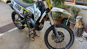 Husqvarna TE 300i (2022) 