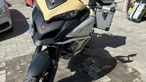 Ducati Multistrada 1200 Enduro Pro (2017 - 18)  (4)