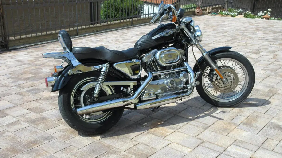 Harley-Davidson   (3)