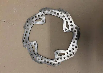 DISCO FRENO POSTERIORE HONDA CRF R/RX 43351KRNA90 - Annuncio 9728836
