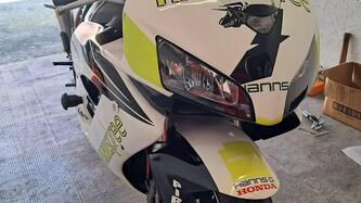 Honda CBR 1000 RR Fireblade (2004 - 05) usata